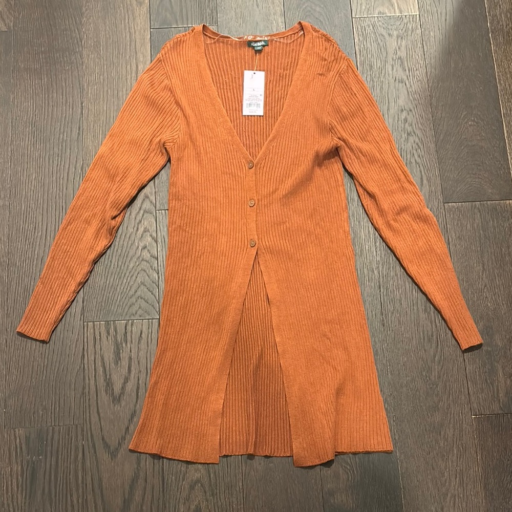 Ribbed Rust Cardigan - Picture 5 of 6